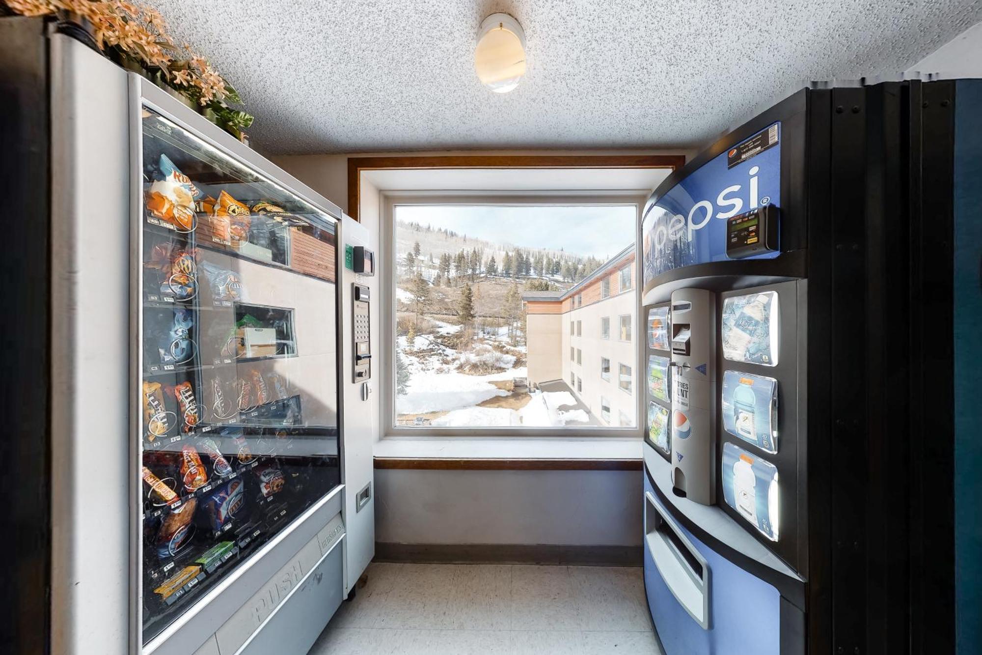 Telemark Copper Mountain Room photo